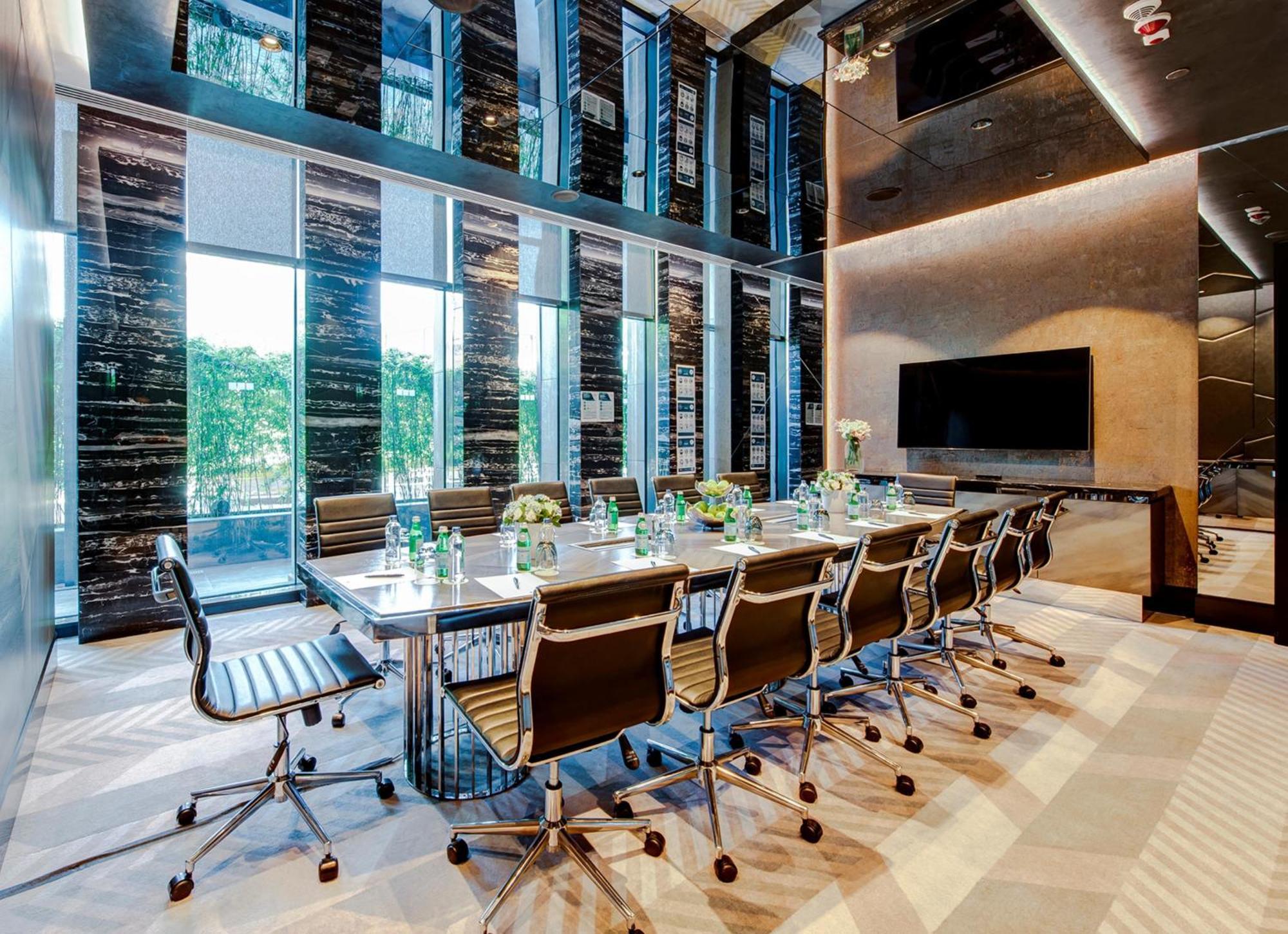 Doubletree By Hilton Istanbul - Piyalepasa — Fotoğraflar 1